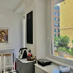 - Belle Maison *